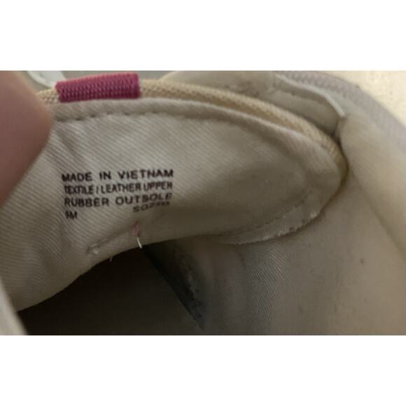 Michael Kors Womens Fashion Sneakers Size 9M MK Logo PVC Faux Leather Pink/Gold - Picture 8 of 10